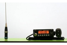 President Johnny III USA 12/24 V CB Radio